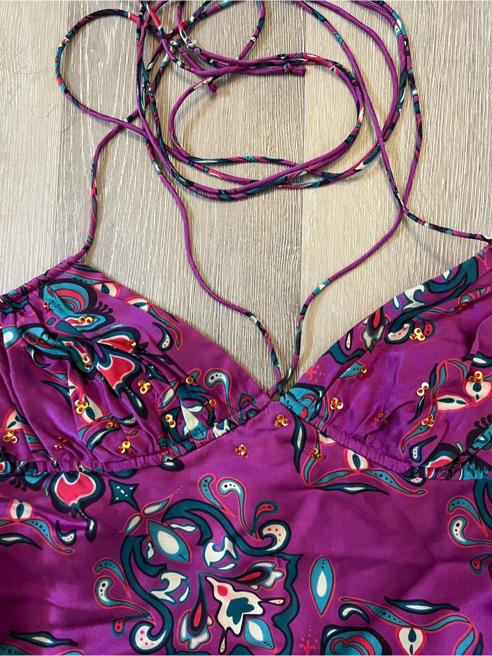 Laundry By Shelli Segal 100% Satin Paisley Butterfly Halter Top with Sequins - Picture 2 of 7